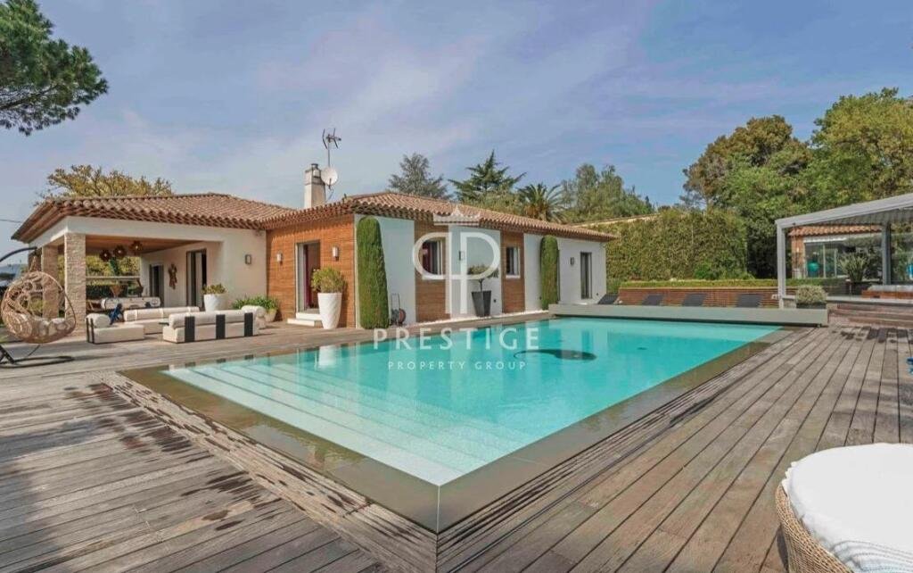 Maison à vendre, 280m², Saint-Tropez