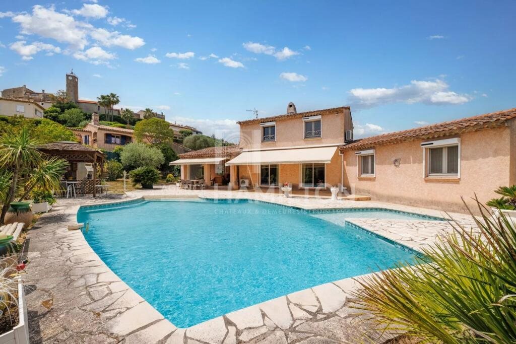 Maison à vendre, 3m², Grasse