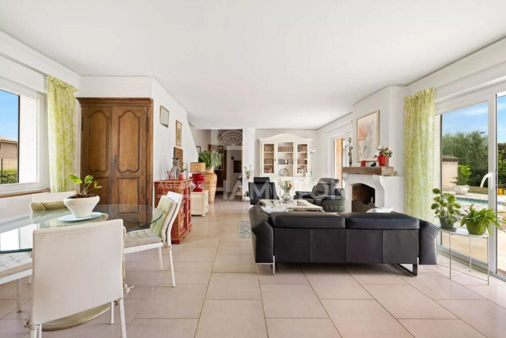 Maison à vendre, 3m², Grasse