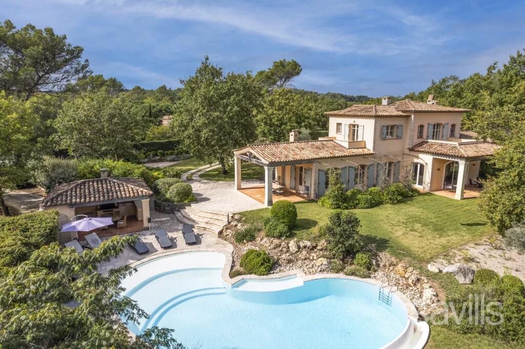 Maison à vendre, 330m², Tourrettes