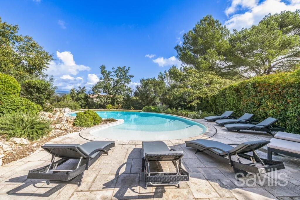 Maison à vendre, 330m², Tourrettes