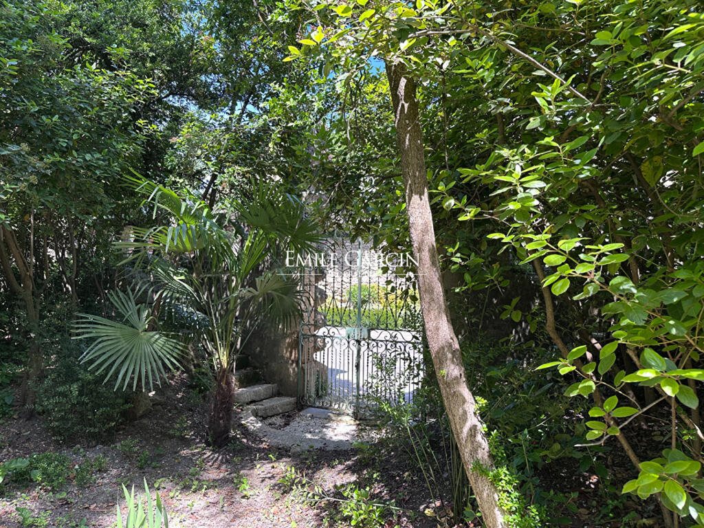 Maison à vendre, 3m², Uzès