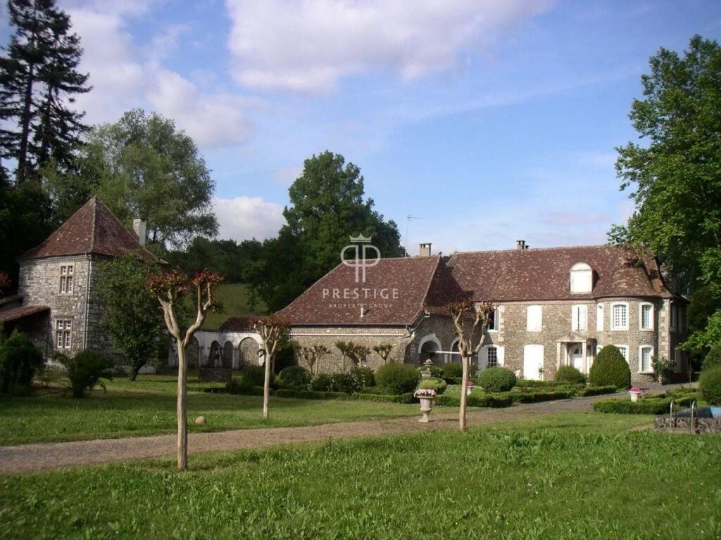 Maison à vendre, 295m², Sauveterre-de-Béarn