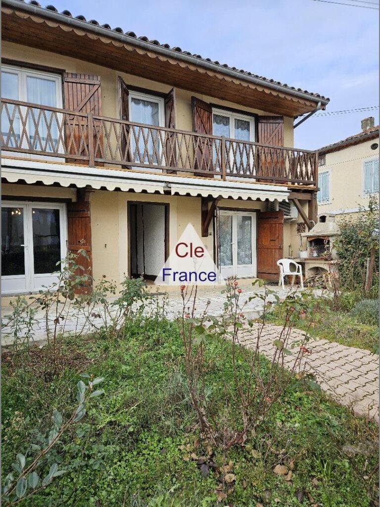 Maison à vendre, 4m², Dému