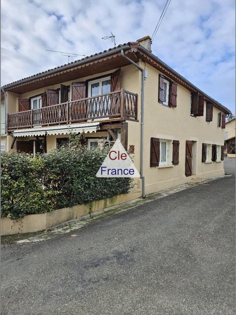 Maison à vendre, 4m², Dému