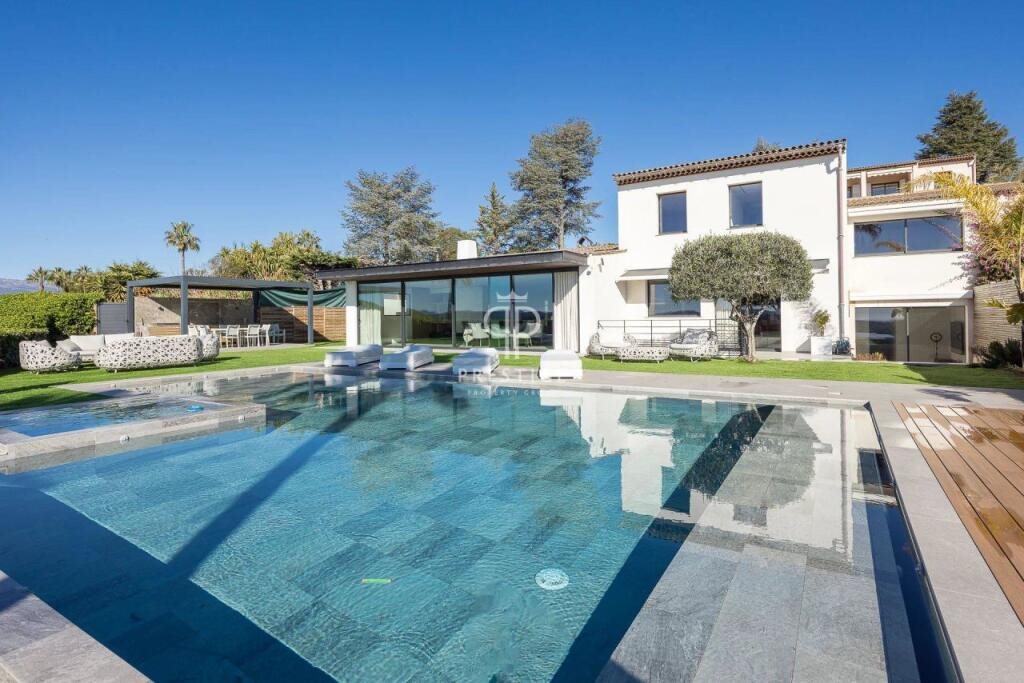 Maison à vendre, 397m², Villeneuve-Loubet