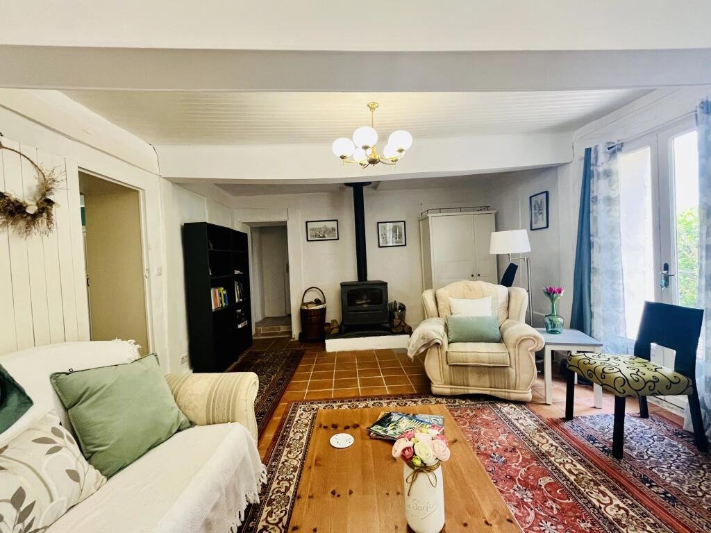 Maison à vendre, 116m², Douzains