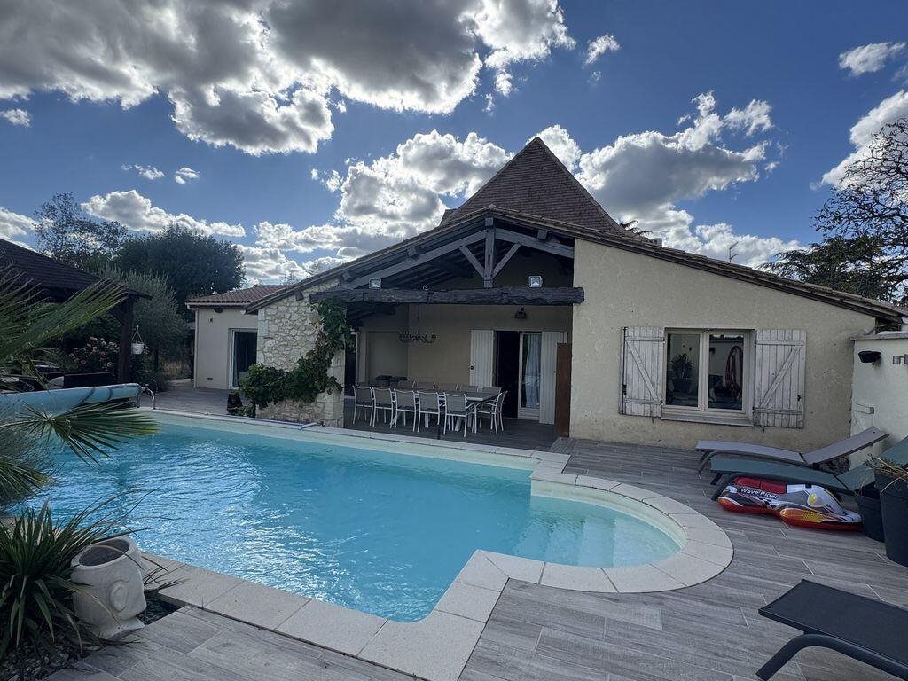 Maison à vendre, 4m², Pomport