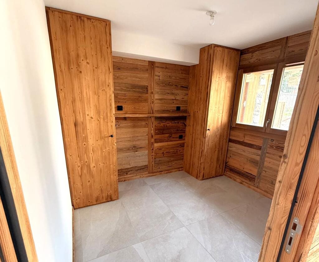 Appartement à vendre, NaNm², Cluses