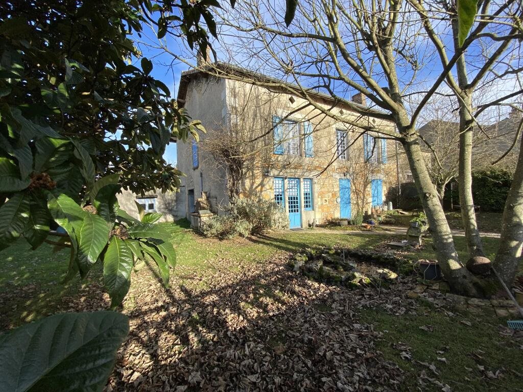 Maison à vendre, 172m², Lhommaizé