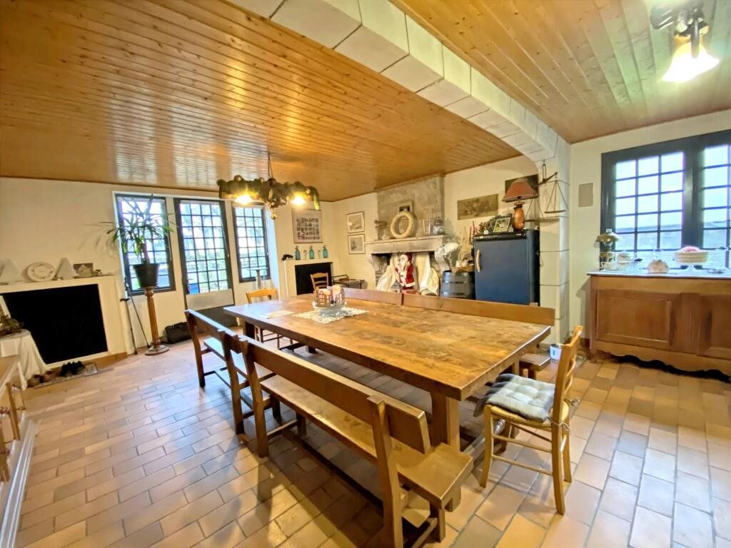 Maison à vendre, 172m², Lhommaizé