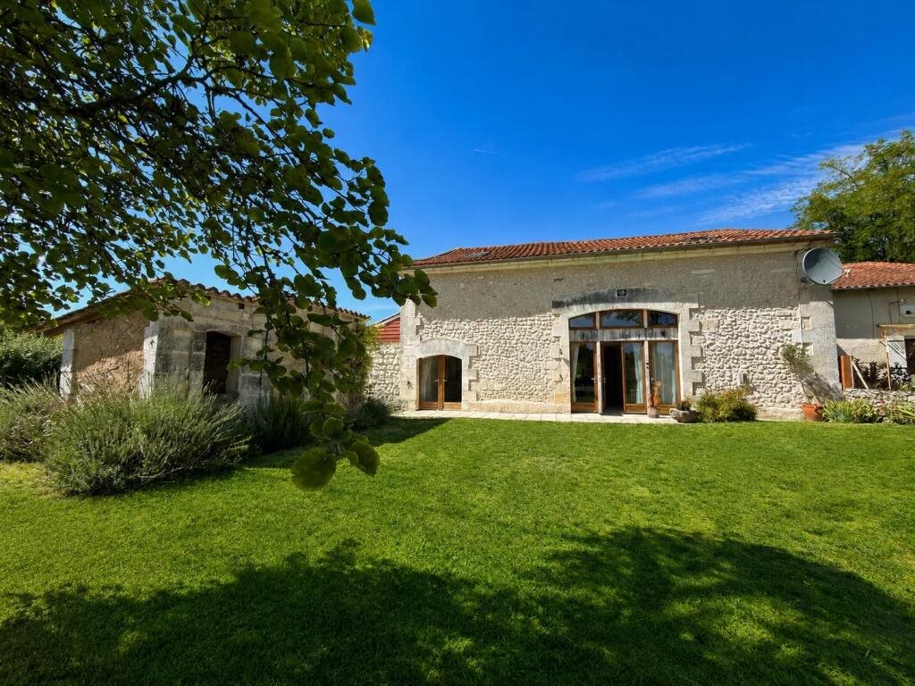 Maison à vendre, 143m², Bertric-Burée