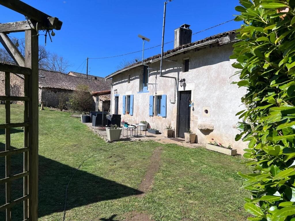 Maison à vendre, 111m², Brux