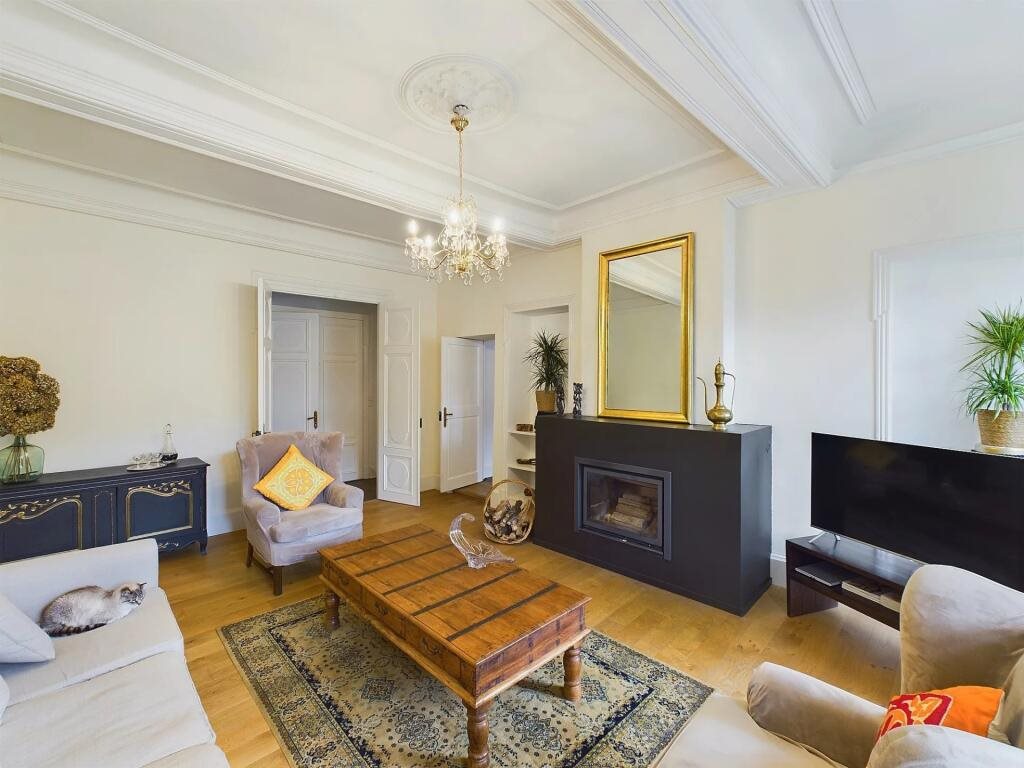 Maison à vendre, 460m², Saint-Antonin-Noble-Val