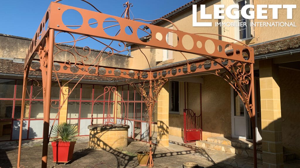 Maison à vendre, 330m², Villefranche-de-Lonchat