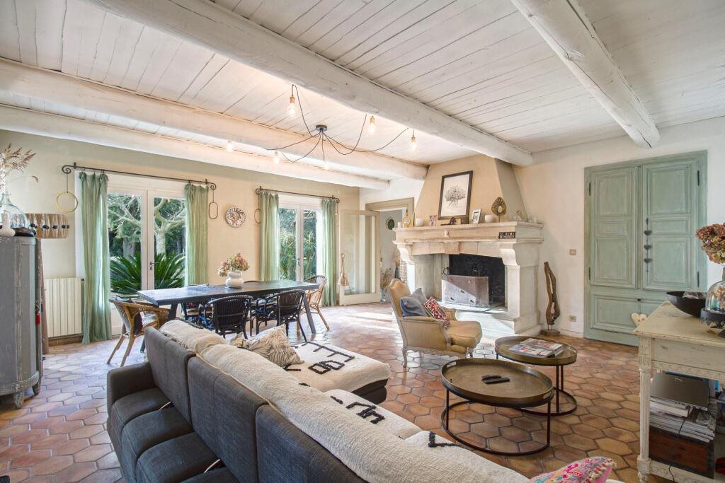 Maison à vendre, 250m², Saint-Rémy-de-Provence