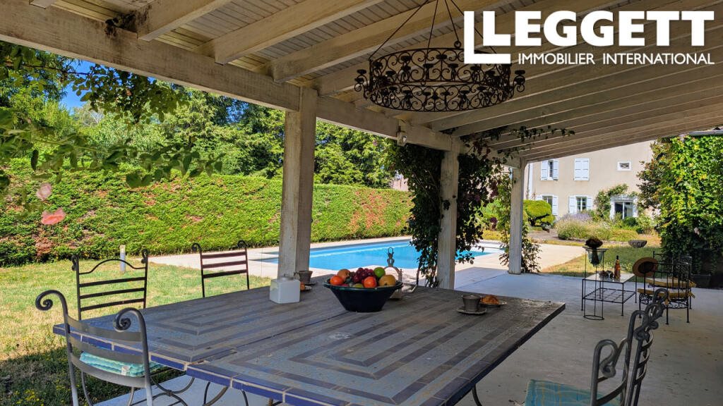 Maison à vendre, 354m², Brassac
