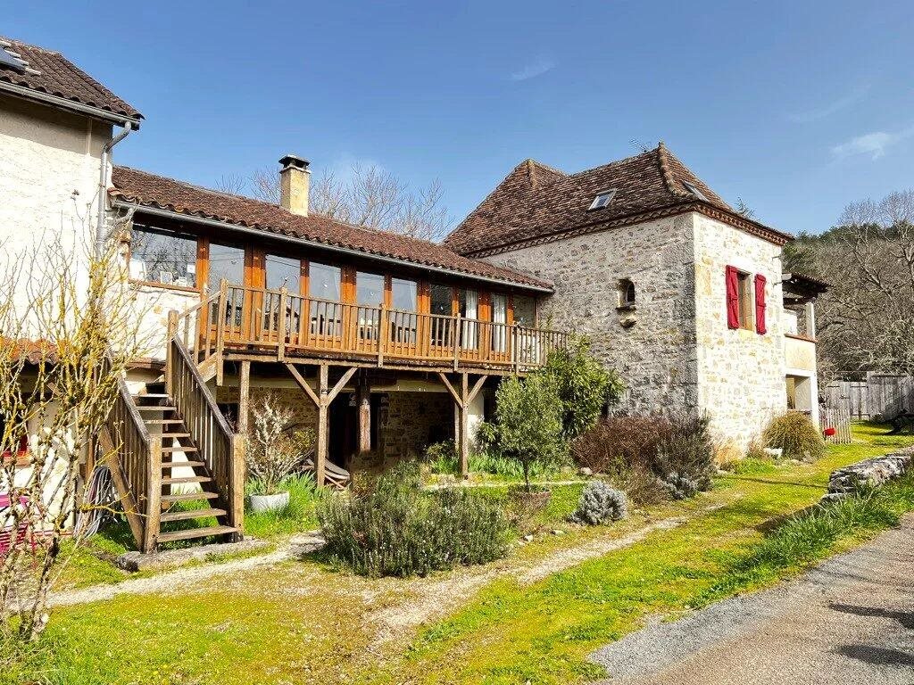 Maison à vendre, 430m², Saint-Cirq-Lapopie