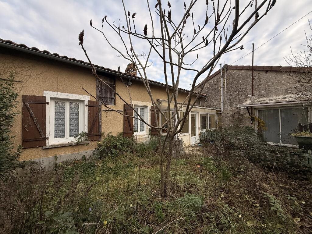 Maison à vendre, 64m², Saint-Gourson