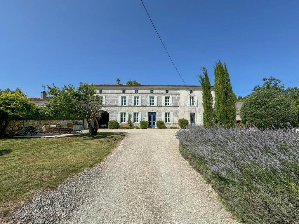 Maison à vendre, 358m², Dompierre-sur-Charente