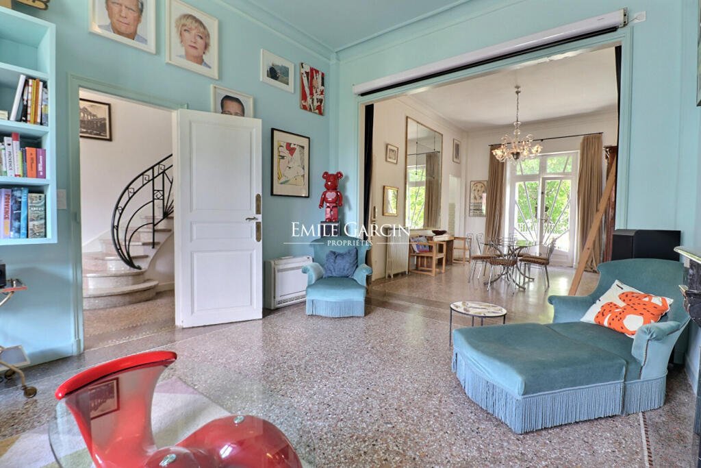 Maison à vendre, 4m², Arles