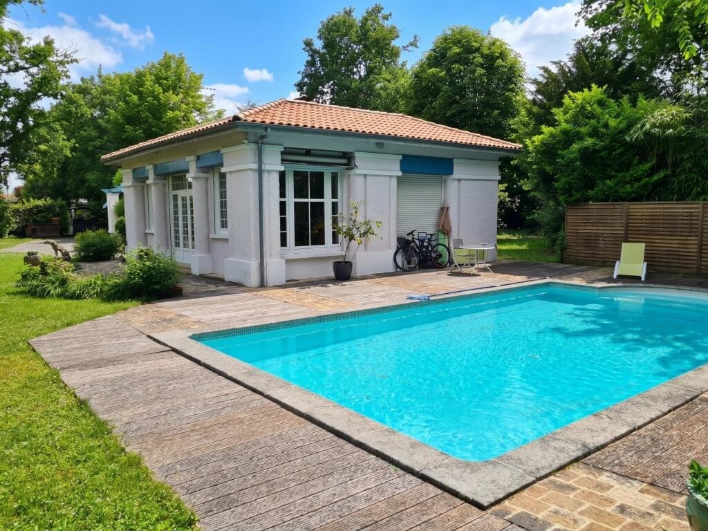 Maison à vendre, 4m², Pessac