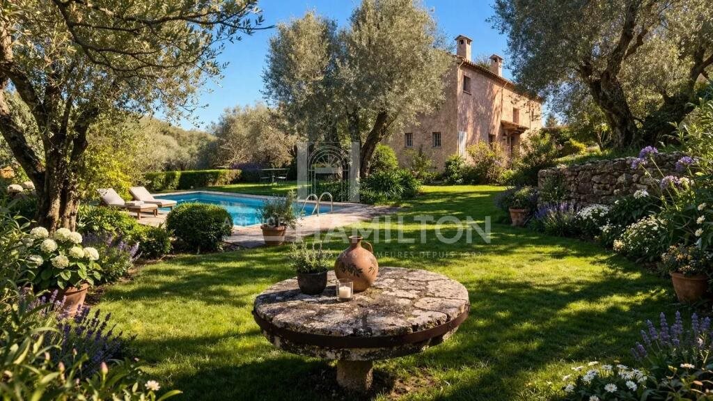 Maison à vendre, 3m², Le Rouret