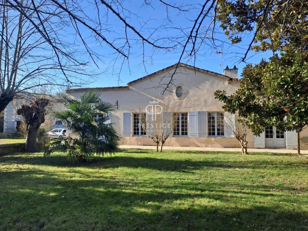 Maison à vendre, 588m², Marmande