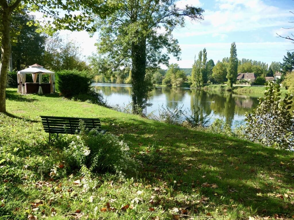 Maison à vendre, 250m², Badefols-sur-Dordogne