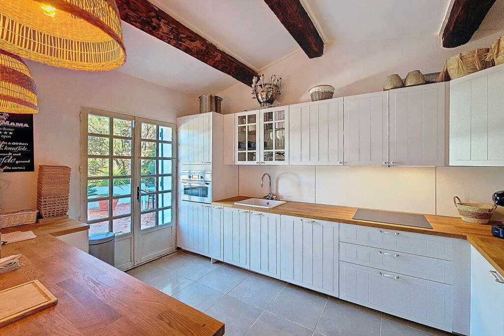 Maison à vendre, 300m², La Garde-Freinet