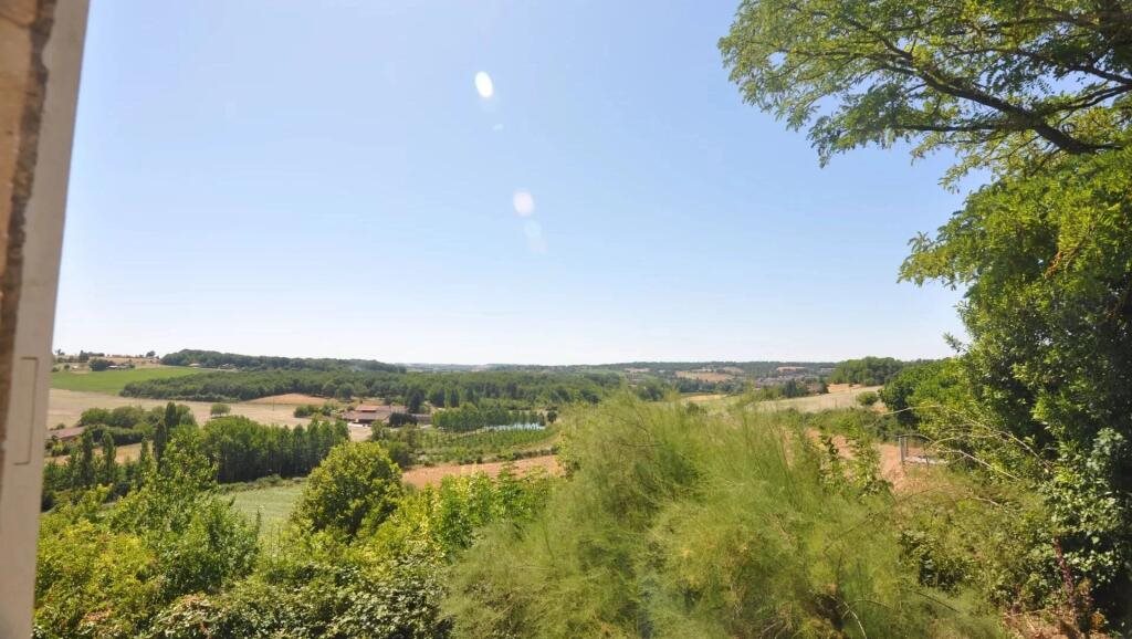 Maison à vendre, 160m², Montmoreau-Saint-Cybard