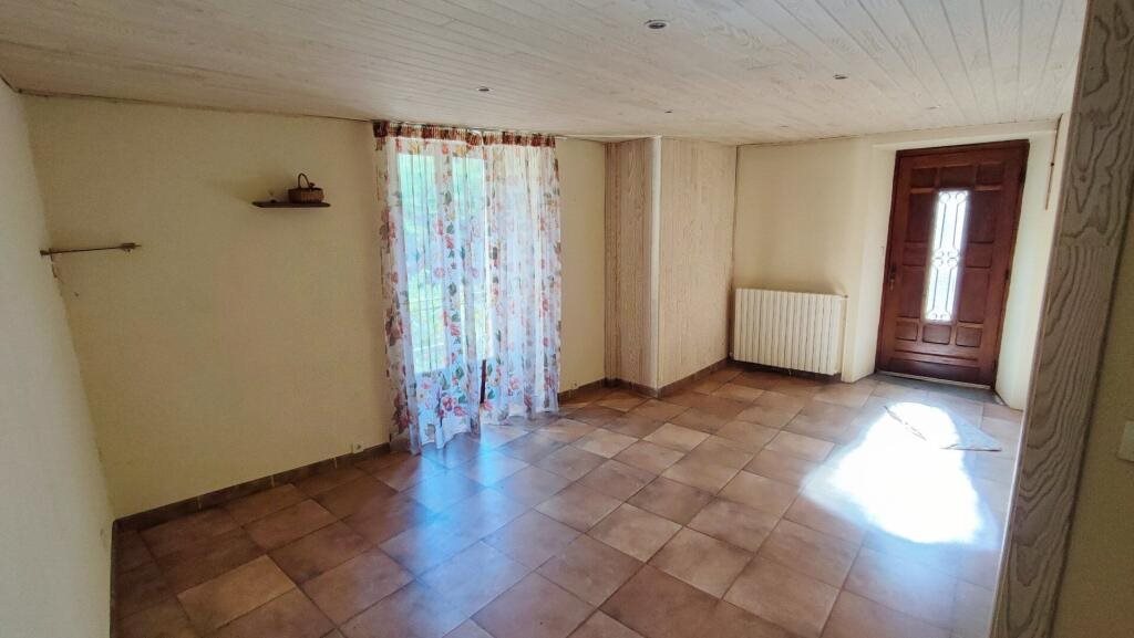 Maison à vendre, 3m², Livinhac-le-Haut