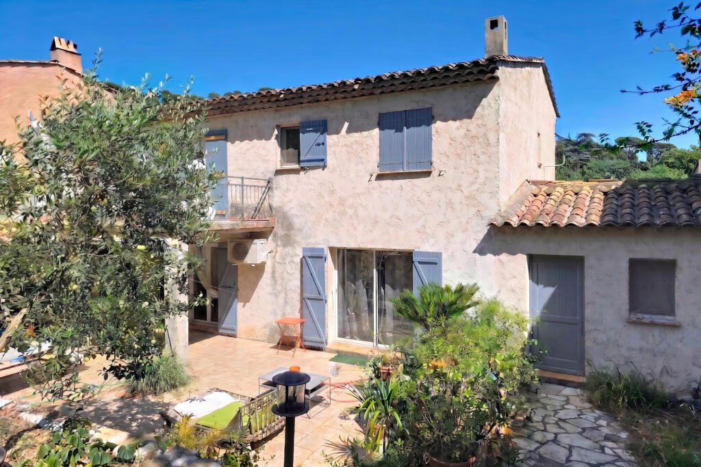 Maison à vendre, 110m², Grimaud