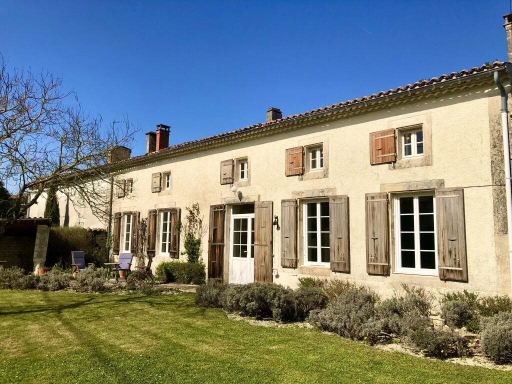 Maison à vendre, 145m², Saint-Pierre-de-Juillers