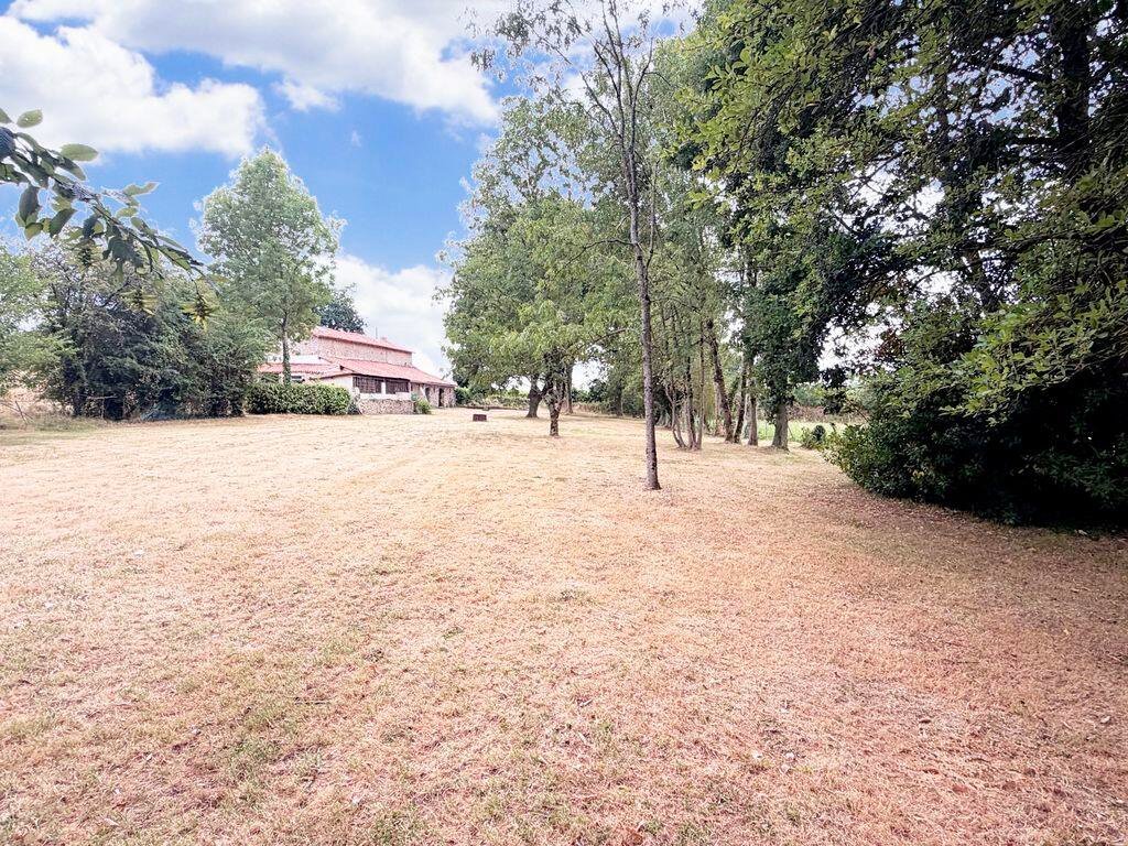 Maison à vendre, 4m², Vernoux-en-Gâtine