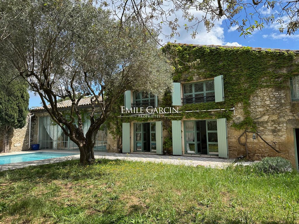 Maison à vendre, 4m², Uzès