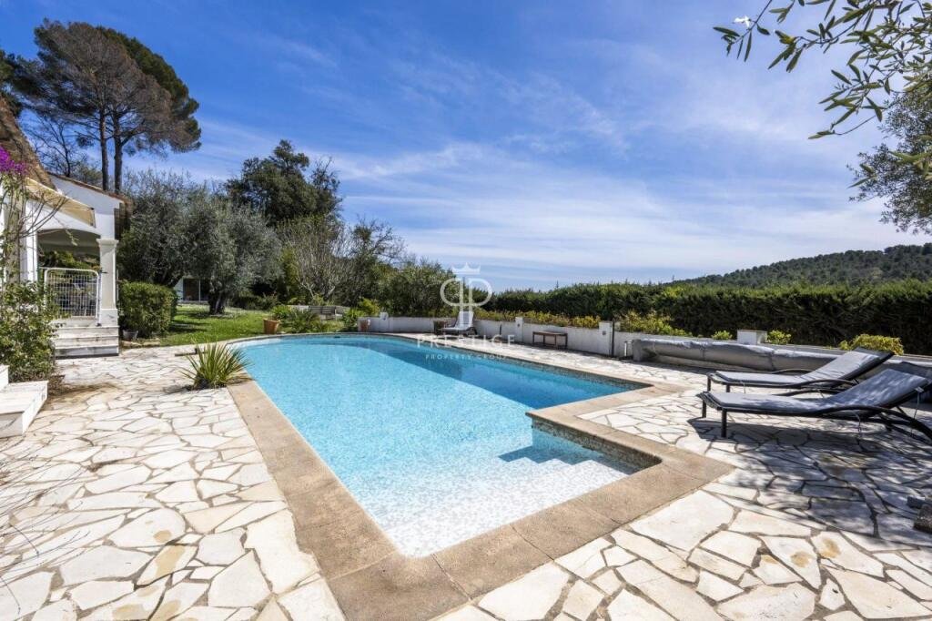 Maison à vendre, 193m², Opio