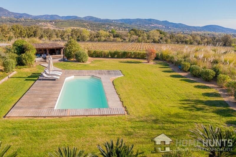 Maison à vendre, 250m², Cogolin