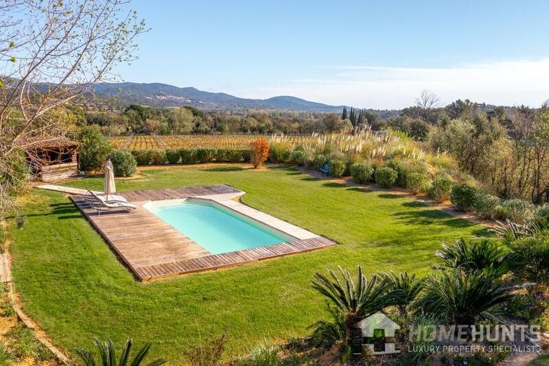 Maison à vendre, 250m², Cogolin