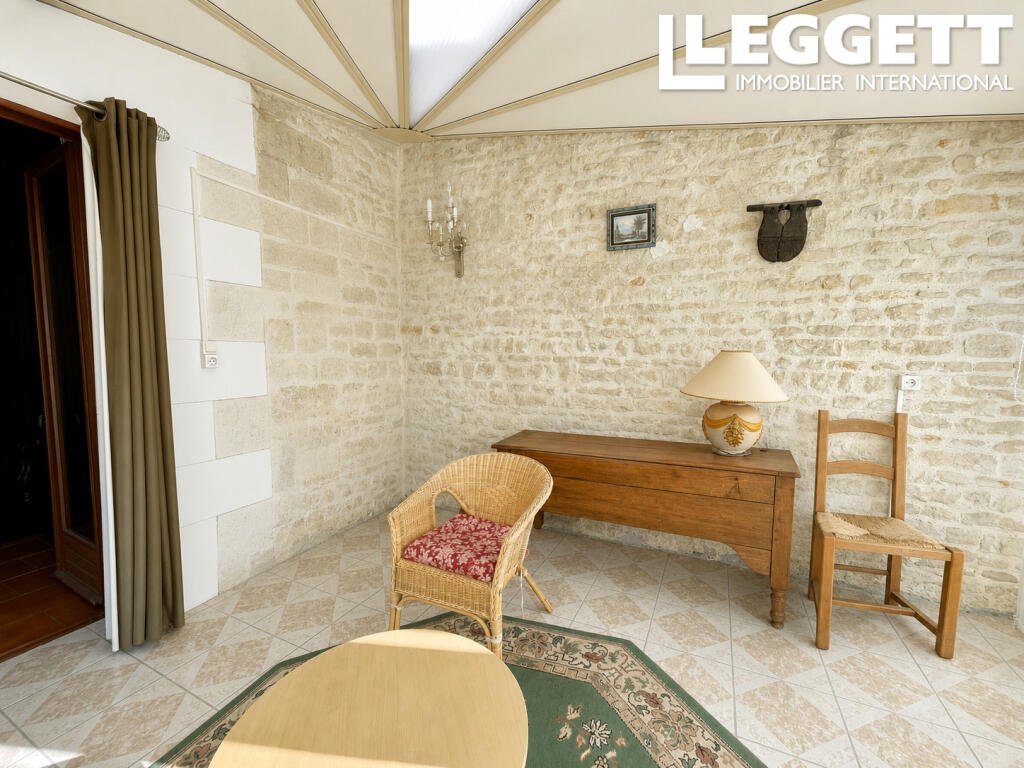 Maison à vendre, 171m², Saint-Amant-de-Boixe