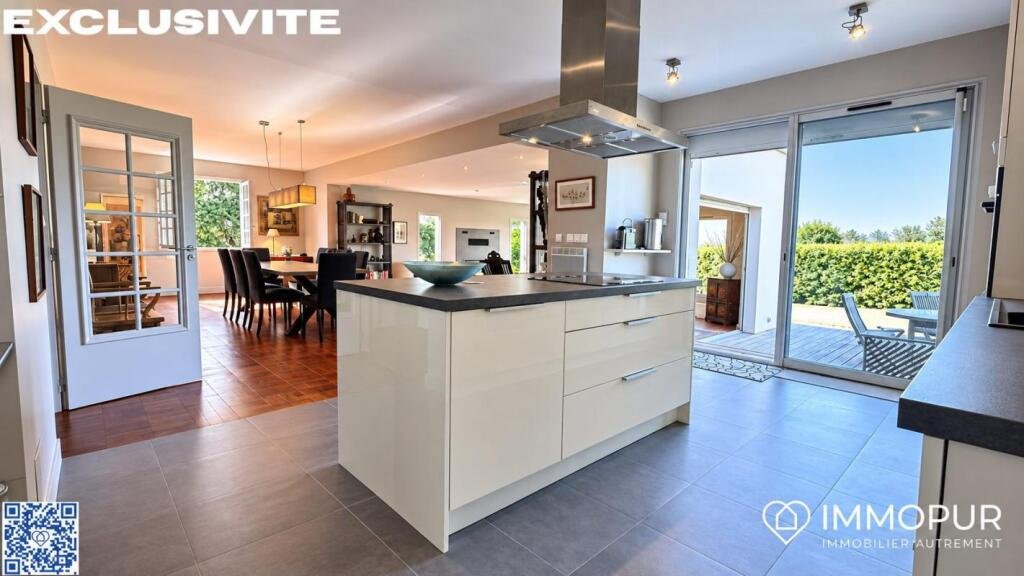 Maison à vendre, 159m², Pomport