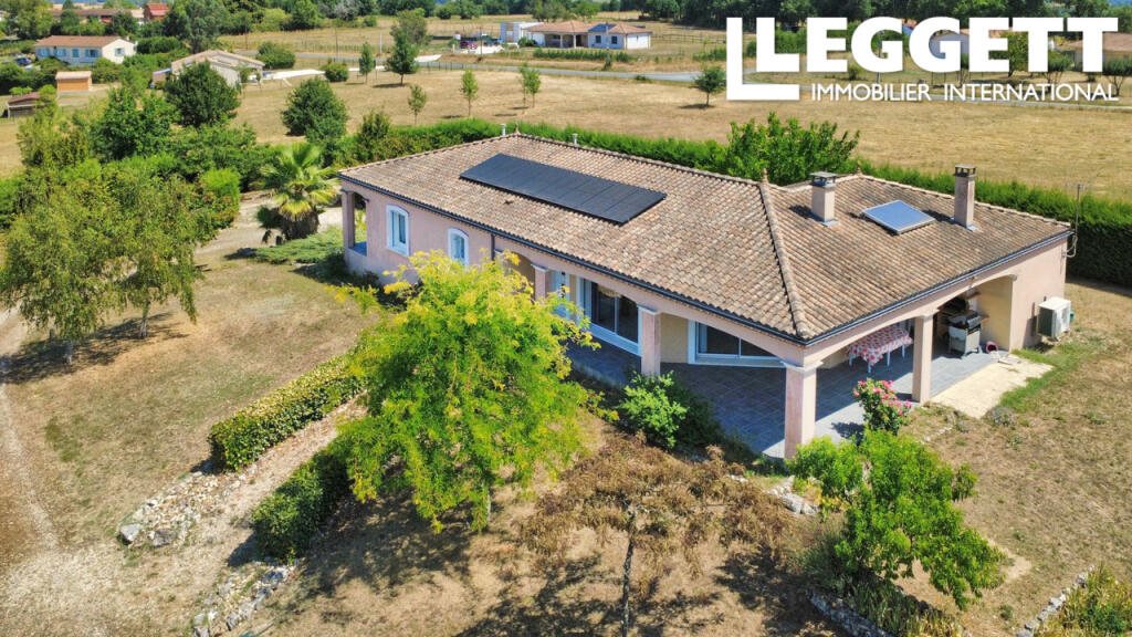 Maison à vendre, 138m², Saint-Aulaye