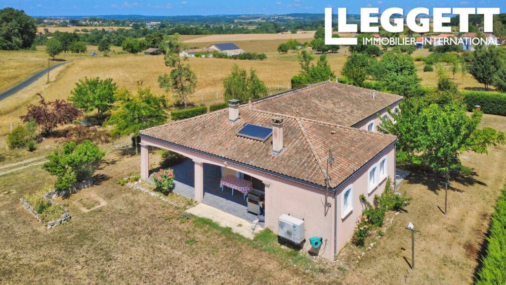 Maison à vendre, 138m², Saint-Aulaye