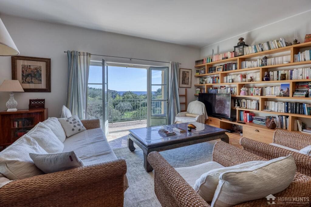 Maison à vendre, 300m², Rayol-Canadel-sur-Mer