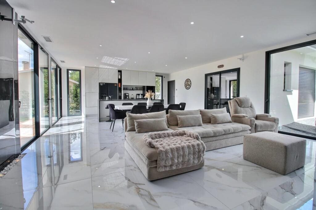 Maison à vendre, 4m², Le Pian-Médoc
