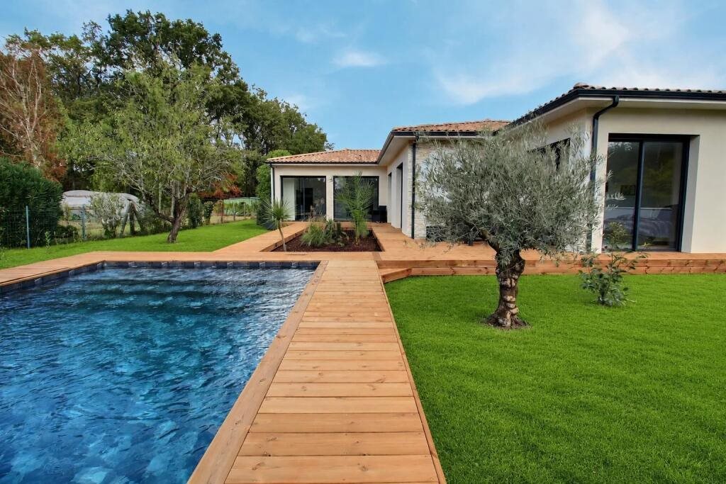 Maison à vendre, 4m², Le Pian-Médoc
