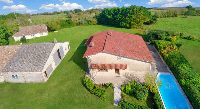 Maison à vendre, 228m², Monbahus