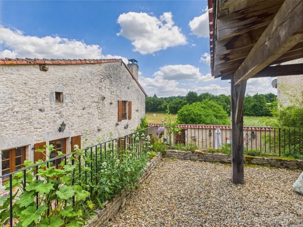 Maison à vendre, 113m², Nanteuil-en-Vallée