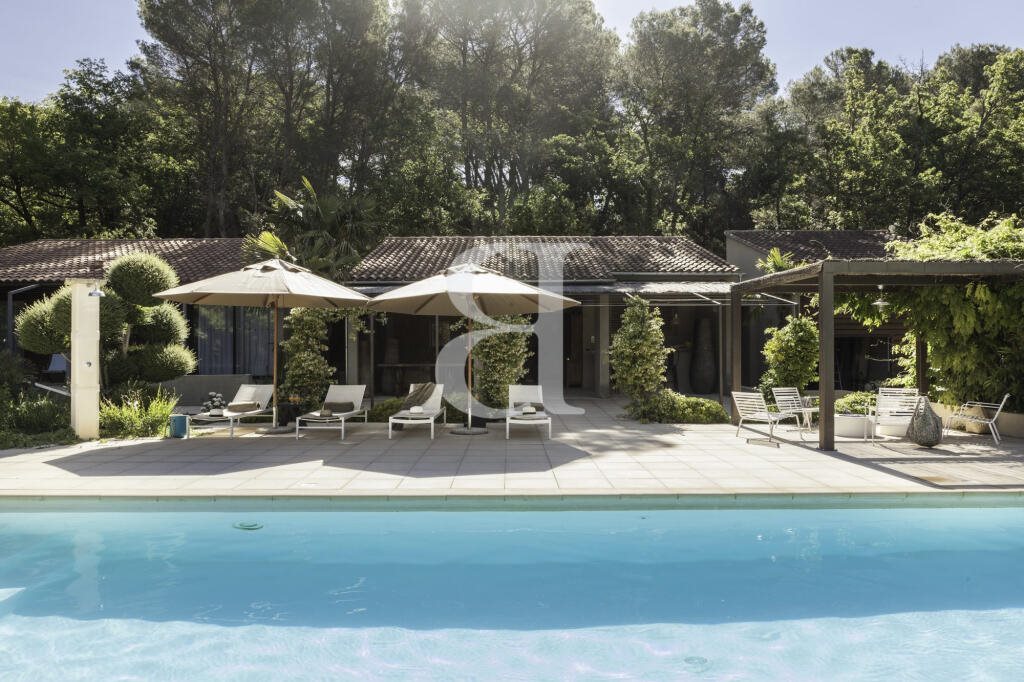 Maison à vendre, 300m², L'Isle-sur-la-Sorgue