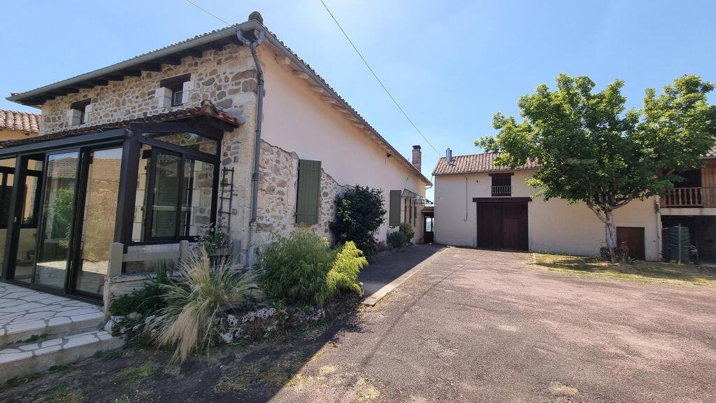 Maison à vendre, 4m², Saint-Pardoux-la-Rivière